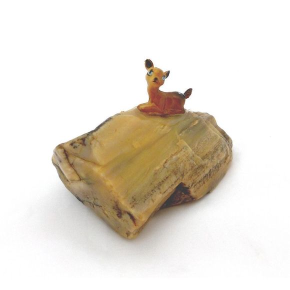 Paperweight, Vintage Deer Figurine Novelty, Gifts, Collectibles, Bambi - Picture 1 of 5